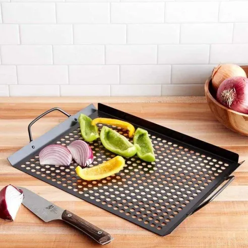 Parrilla Grill Rectangular Antiadherente de 17 x 11 Pulgadas de Color Negro OUTSET QD81