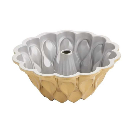Molde de Chimenea de Corona de 10 Tazas de Color Dorado NORDIC WARE 91777