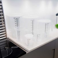 Taza para Medir de Polipropileno Transparente con Medidas de 5000 Mililitros MASTER CHEF L2050 2