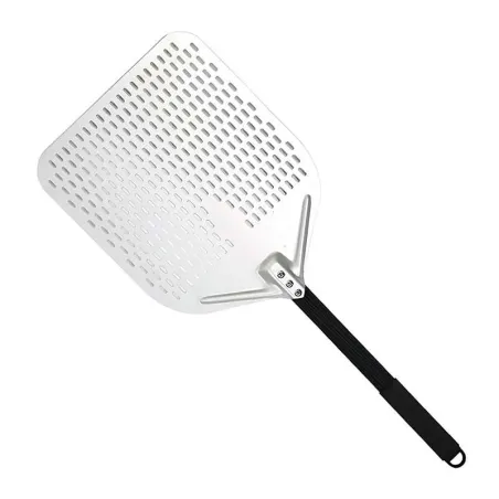 Pala Perforada para Pizza Rectangular de Aluminio de 37-4/5 Pulgadas MASTER CHEF APPP-141838T