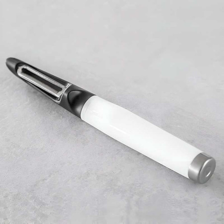 Pelador Europeo Clasico de Acero Inoxidable con Puno Blanco KITCHEN AID KCG112OHWHE
