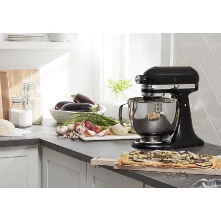 Batidora Artisan K150 de 4.73L Negra KITCHEN AID KSM150PSOB